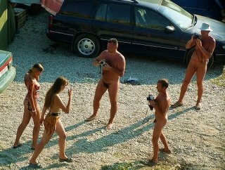 Enfants Adolescents naturistes nus