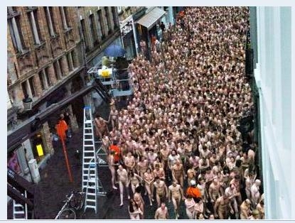 spencer_tunick_2005_brugge
