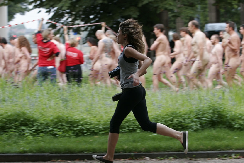 spencer tunick 2006 dusseldorf