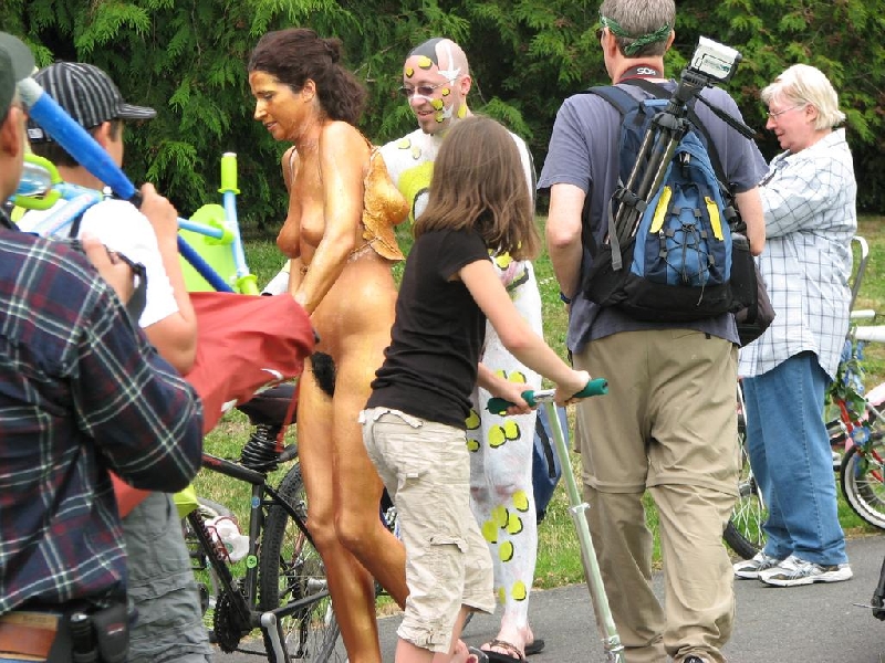 Seattle Fremont Parade Summer Solstice d'été nude cyclists 2008