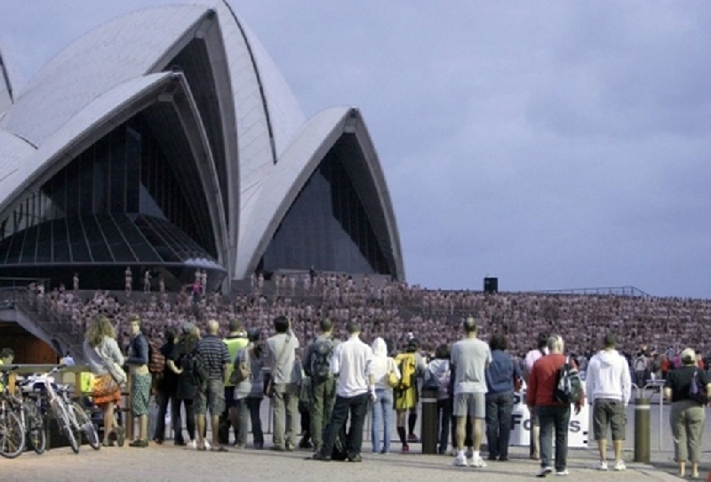 spencer tunick 2010 Sydney