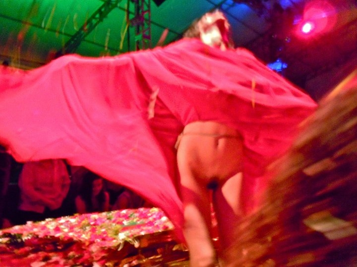 uzyna_uzona_theatre_nu_brasil