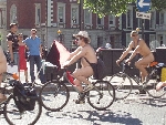 worldNakedBikeRide London 2005 (A Jefferson)