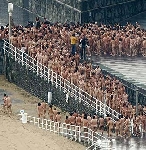spencer_tunick_2006_san sebastian