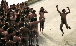 spencer_tunick_2006_caracas_venezuela