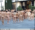 spencer_tunick_2003_barcelona