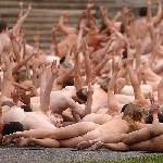 spencer tunick 2006 dusseldorf