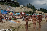 Groupes naturistes a la plage