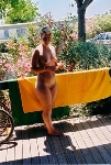Nus féminins