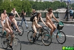 World Naked Bike Ride Cyclonue ciclonudista Paris 2007 (velotaf)