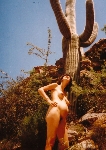 Femme nue et enceinte