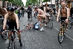 WorldNakedBikeRide WNBR cyclonue ciclonudista 2008 Paris