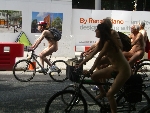 world naked bike ride cyclonue ciclonudista london 2009